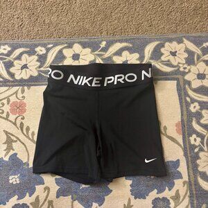 Nike Pro Shorts – Women’s Athletic Dri-Fit Workout Shorts • Size M • Black